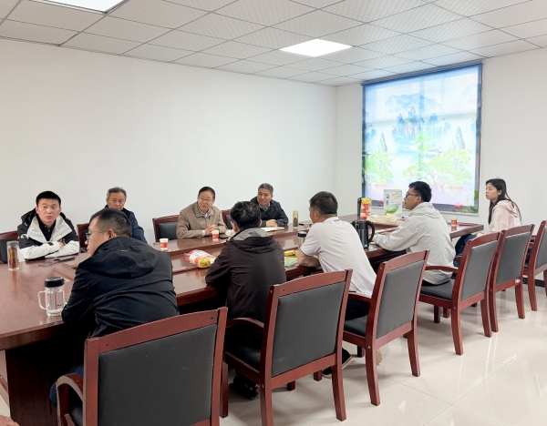 政企研协同发力 赋能乡村振兴——市农科院与国投丰乐赴凤台县刘岗村开展西甜瓜产业考察交流1